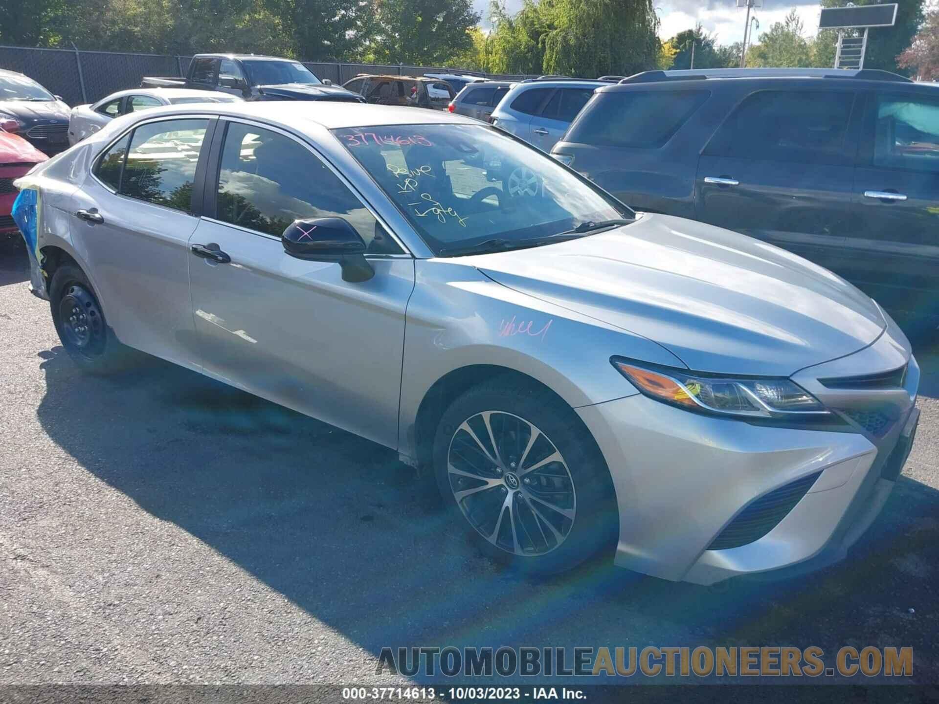 JTNB11HK9J3038632 TOYOTA CAMRY 2018