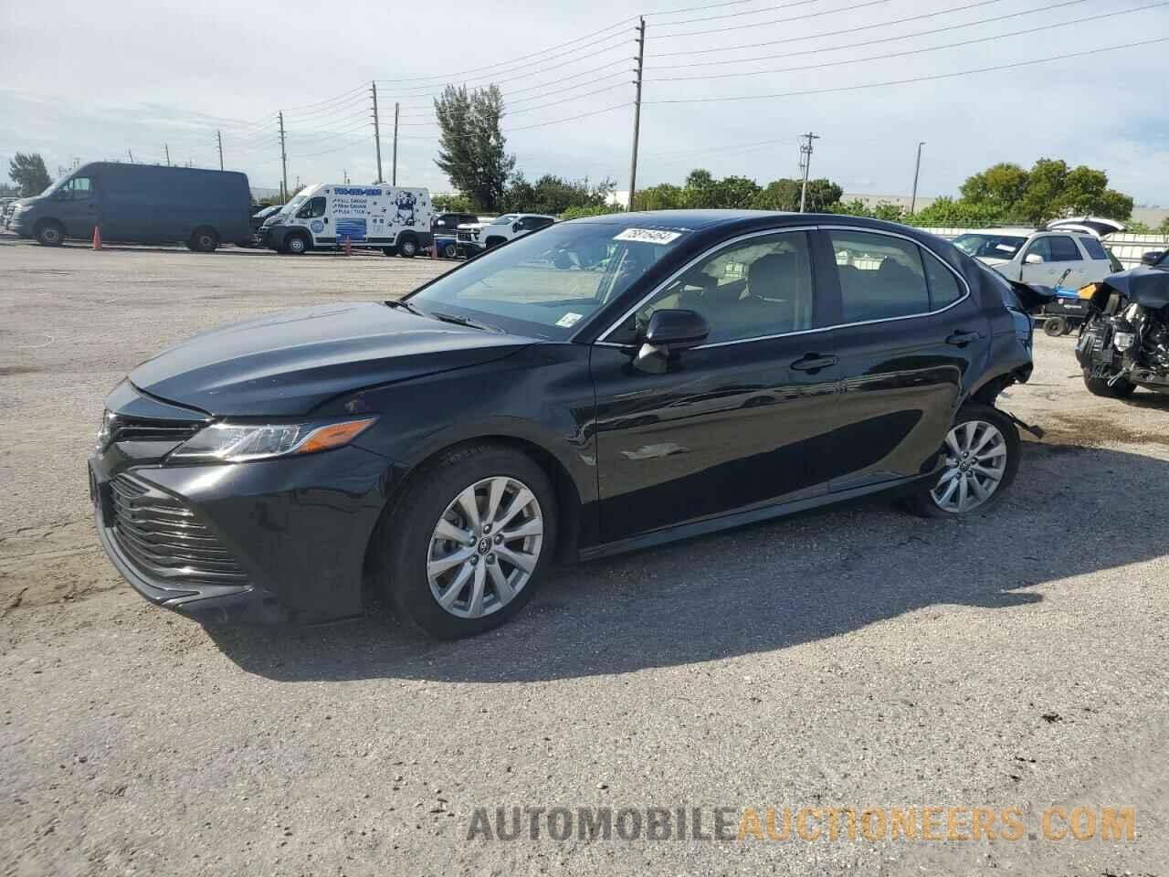 JTNB11HK9J3039067 TOYOTA CAMRY 2018