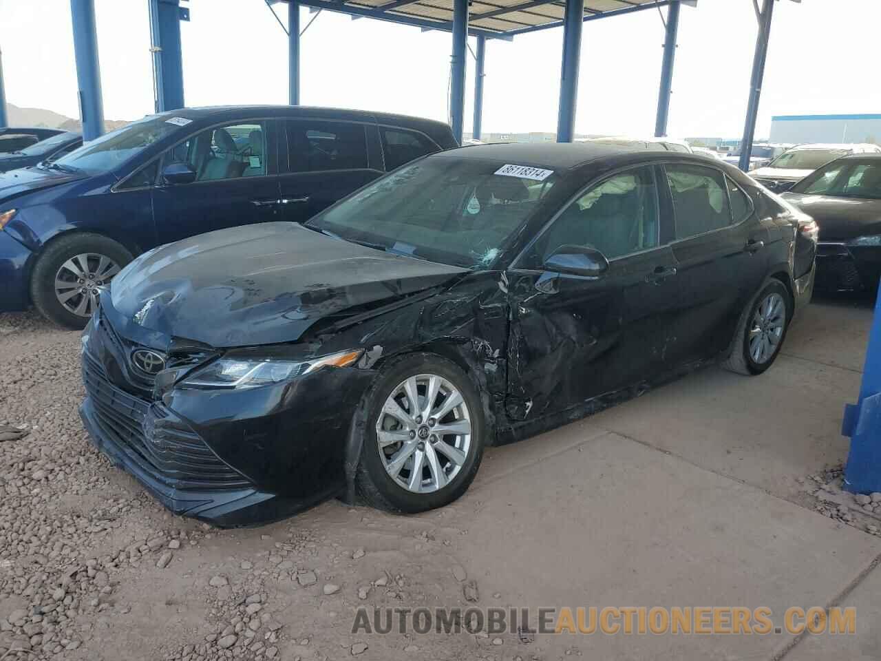 JTNB11HK9J3041367 TOYOTA CAMRY 2018