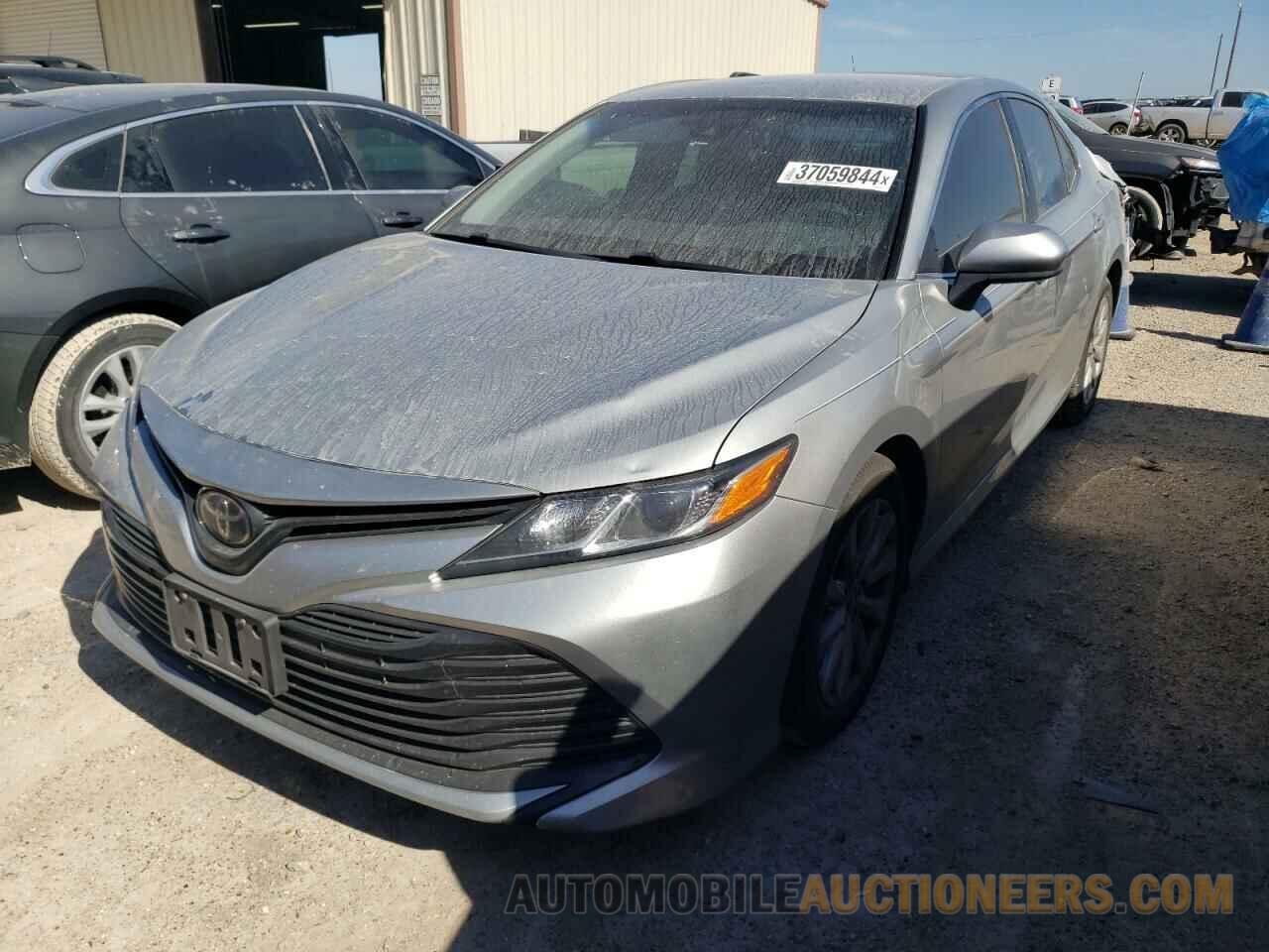 JTNB11HK9J3044222 TOYOTA CAMRY 2018