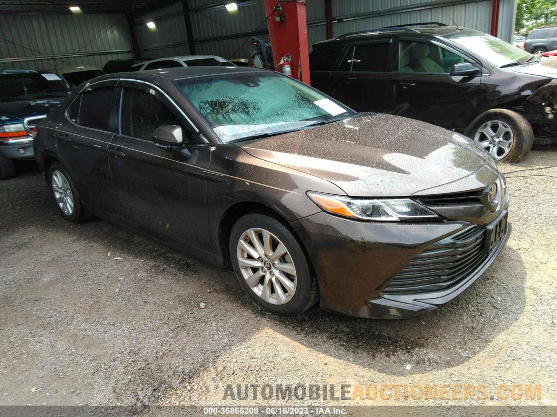 JTNB11HK9J3046200 TOYOTA CAMRY 2018