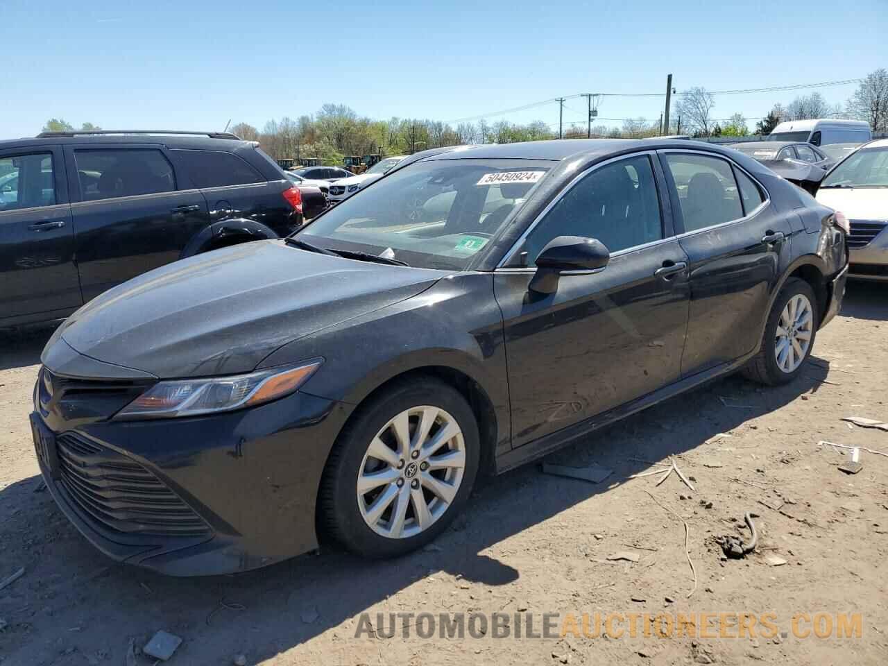 JTNB11HK9J3046732 TOYOTA CAMRY 2018