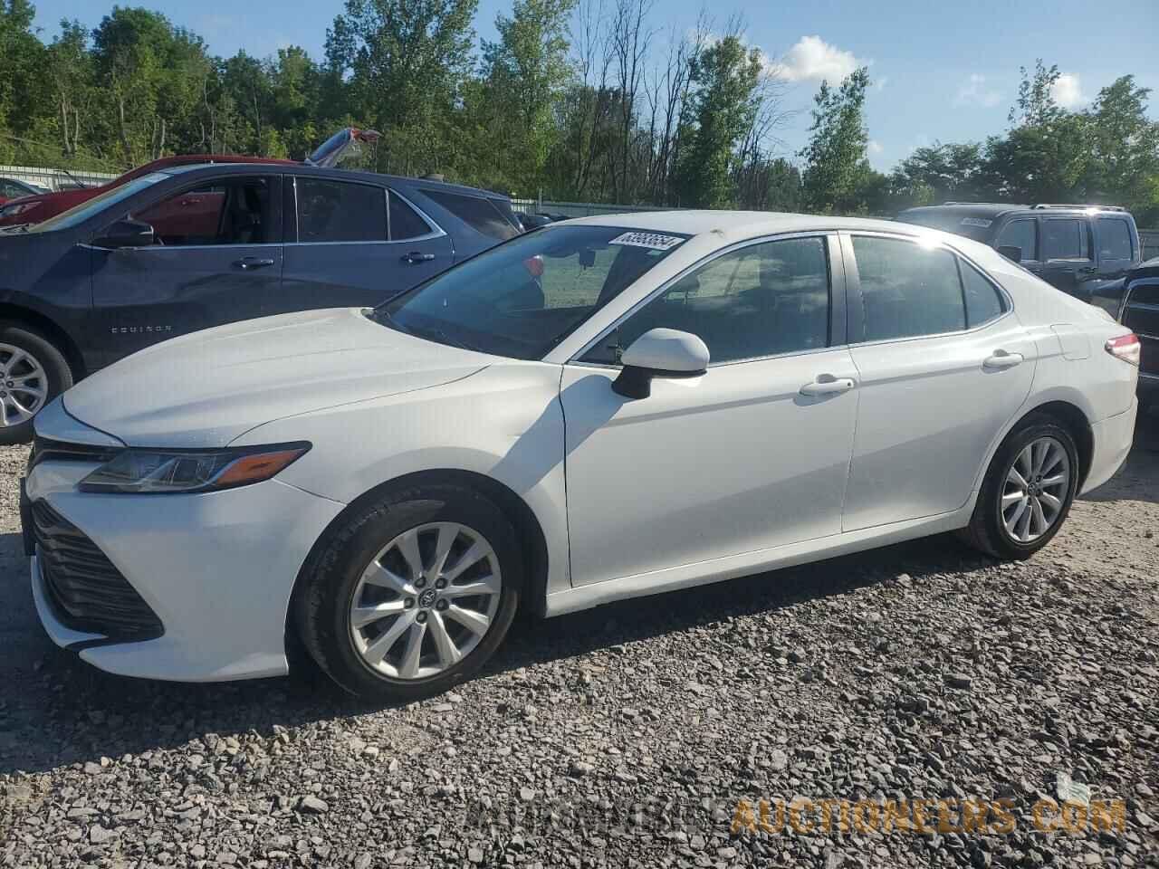 JTNB11HK9J3048948 TOYOTA CAMRY 2018