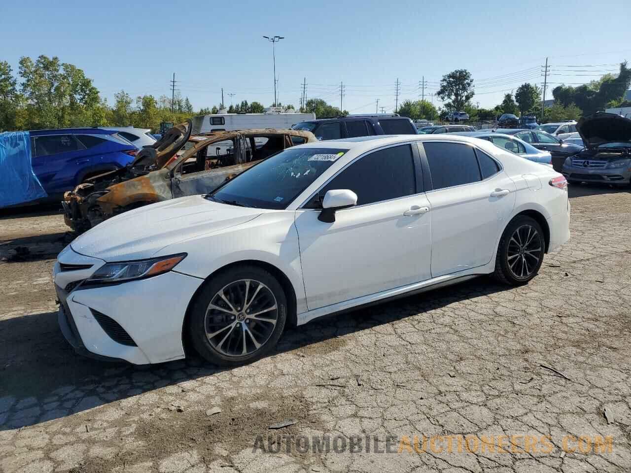 JTNB11HK9J3069900 TOYOTA CAMRY 2018