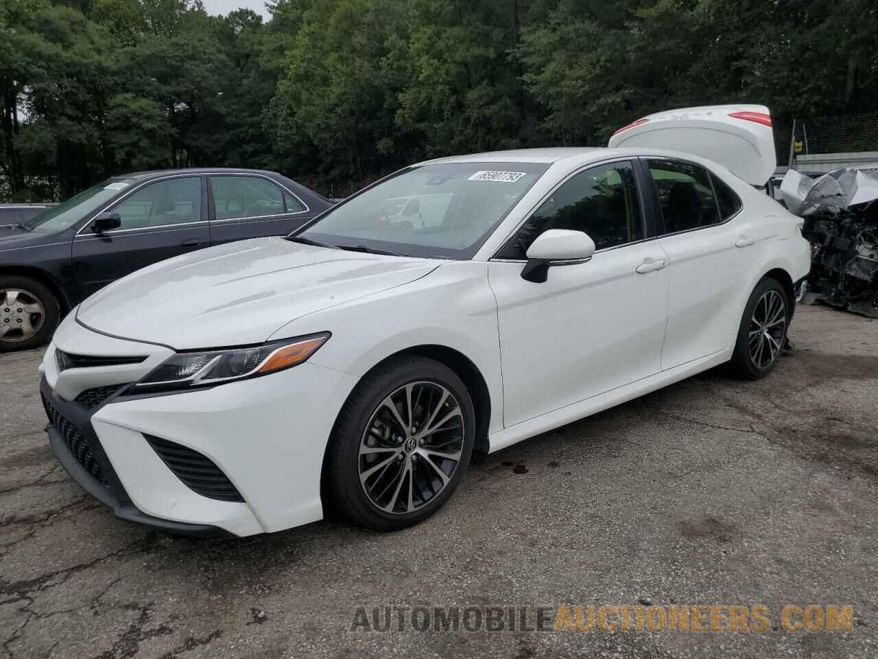 JTNB11HKXJ3003565 TOYOTA CAMRY 2018