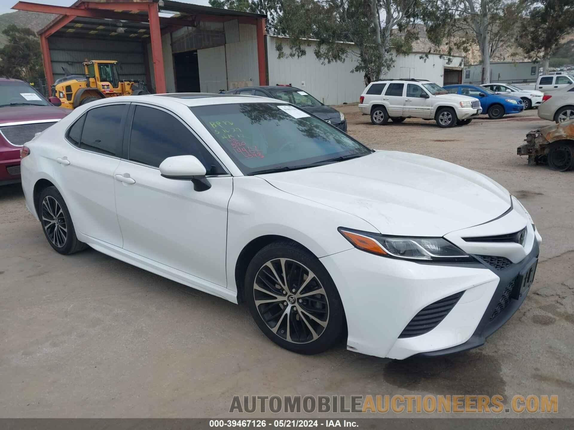 JTNB11HKXJ3005543 TOYOTA CAMRY 2018