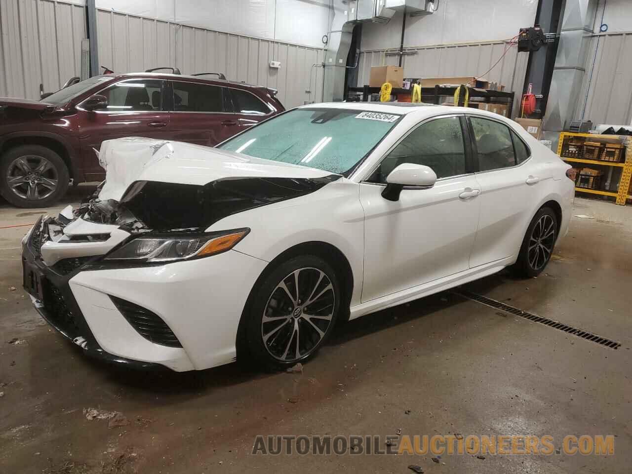 JTNB11HKXJ3005686 TOYOTA CAMRY 2018