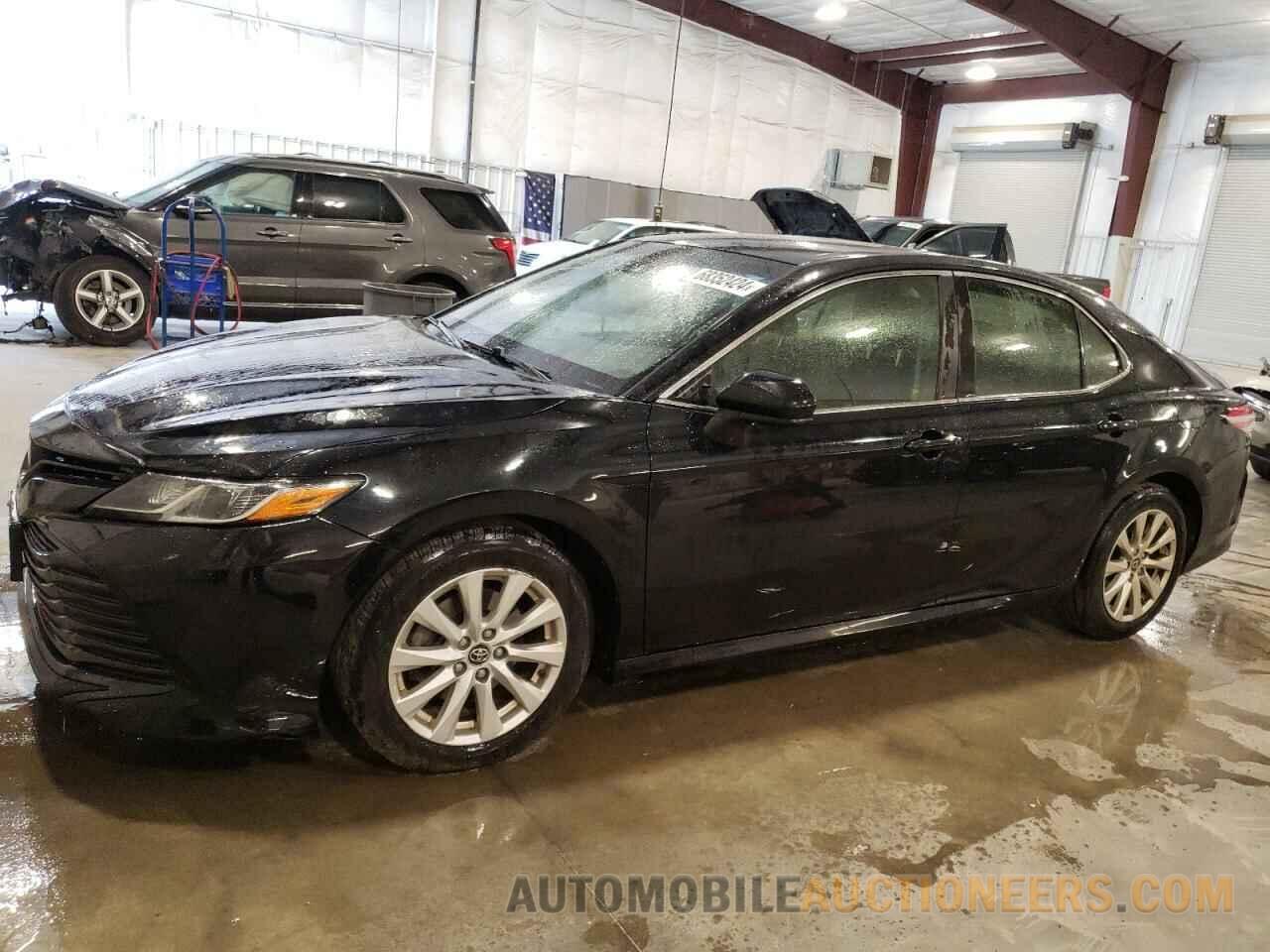 JTNB11HKXJ3007308 TOYOTA CAMRY 2018