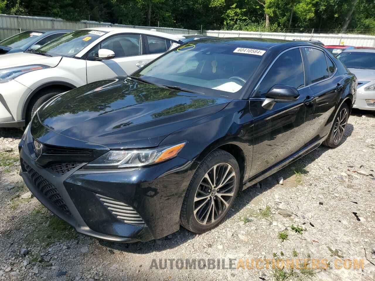 JTNB11HKXJ3008717 TOYOTA CAMRY 2018