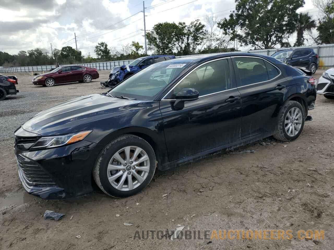 JTNB11HKXJ3008751 TOYOTA CAMRY 2018