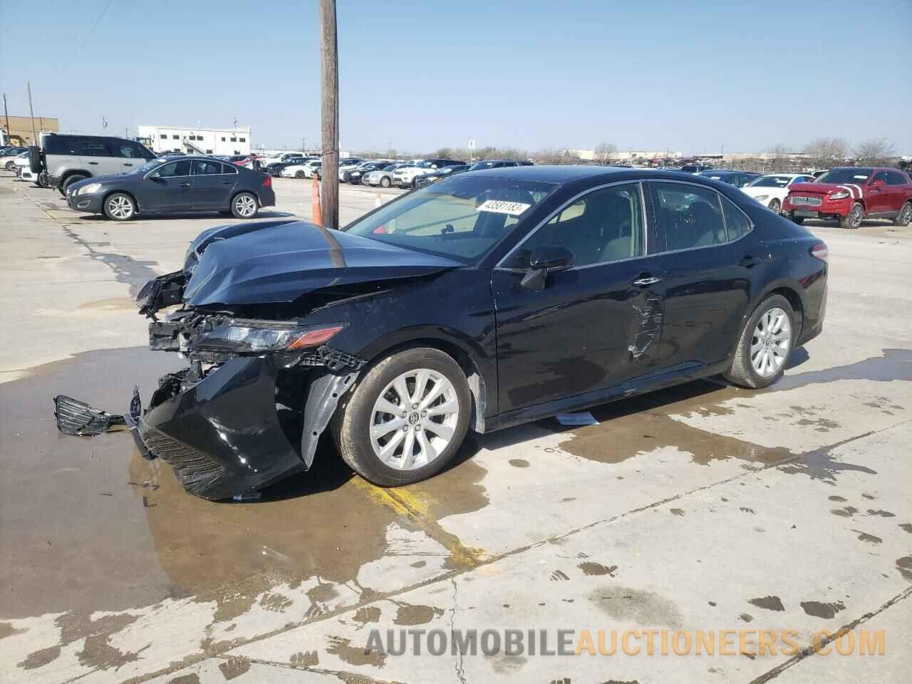 JTNB11HKXJ3010175 TOYOTA CAMRY 2018