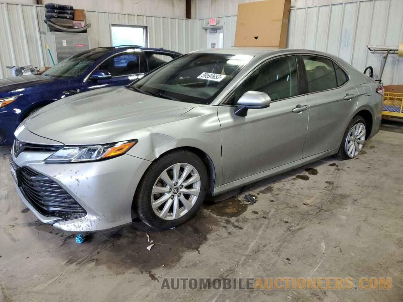 JTNB11HKXJ3012329 TOYOTA CAMRY 2018