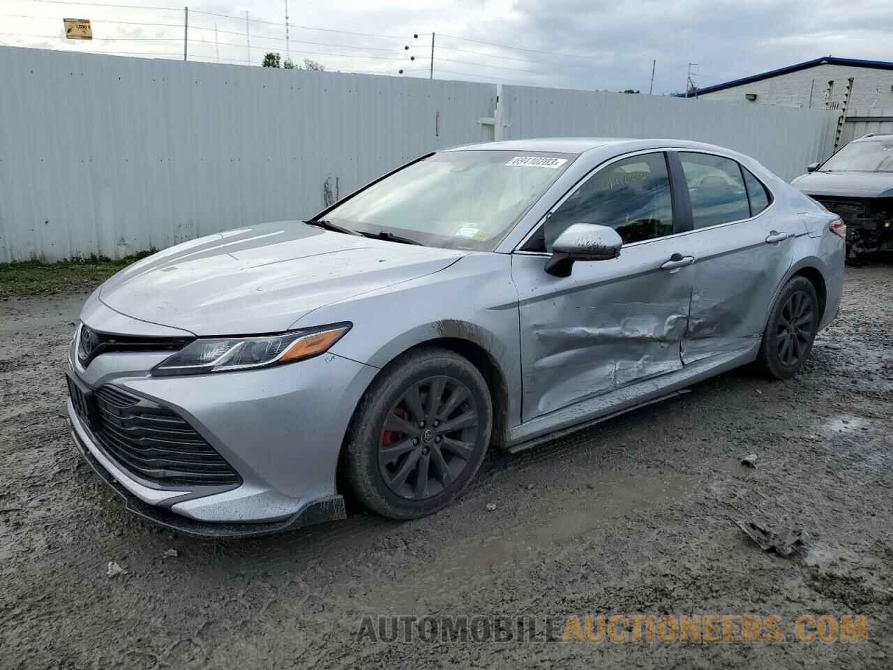 JTNB11HKXJ3014243 TOYOTA CAMRY 2018