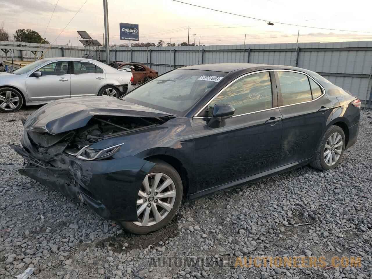 JTNB11HKXJ3014663 TOYOTA CAMRY 2018