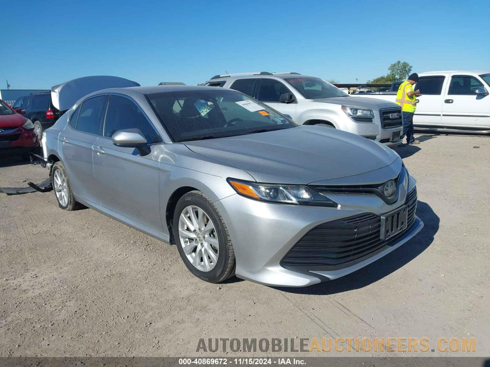 JTNB11HKXJ3015456 TOYOTA CAMRY 2018