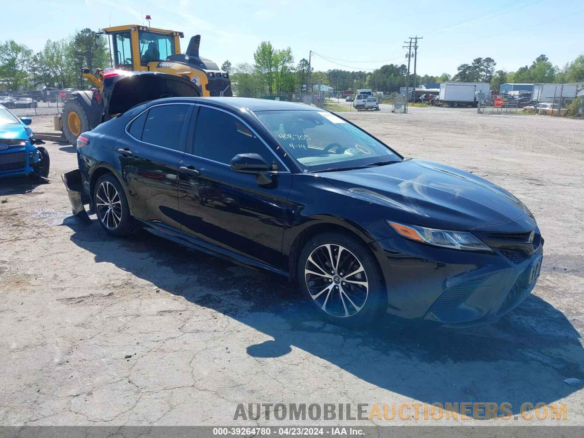 JTNB11HKXJ3021919 TOYOTA CAMRY 2018