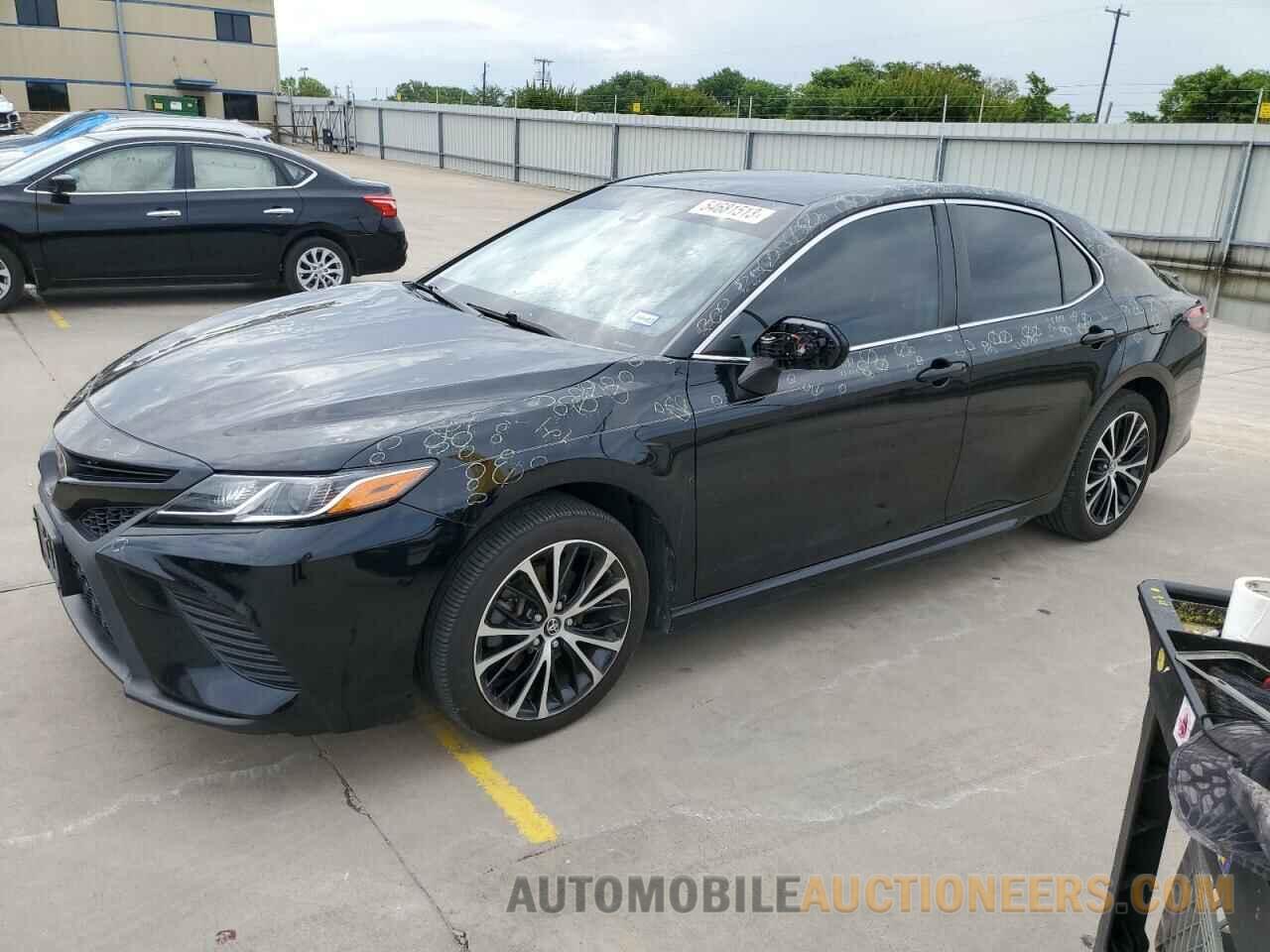 JTNB11HKXJ3024397 TOYOTA CAMRY 2018