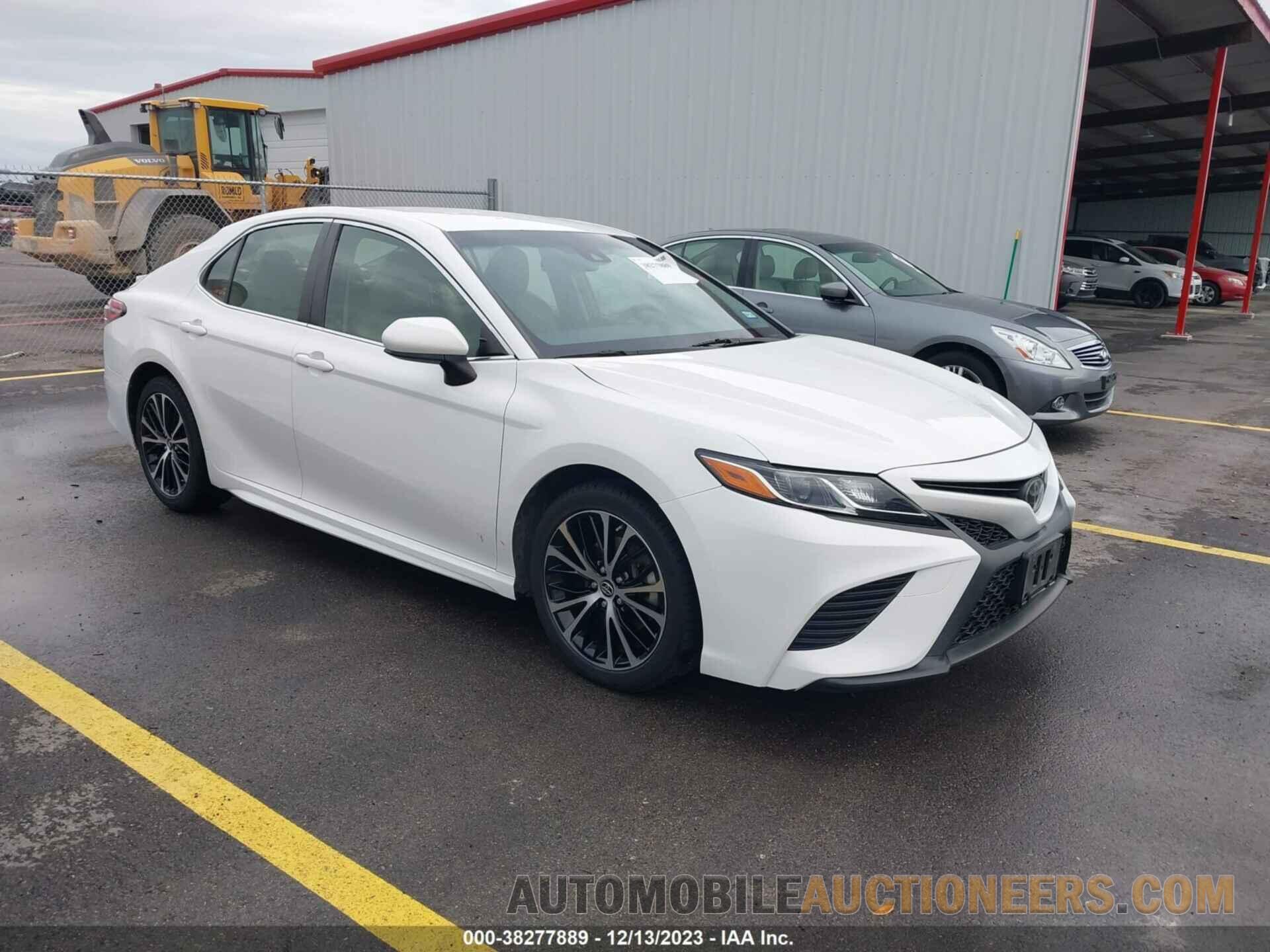 JTNB11HKXJ3028627 TOYOTA CAMRY 2018