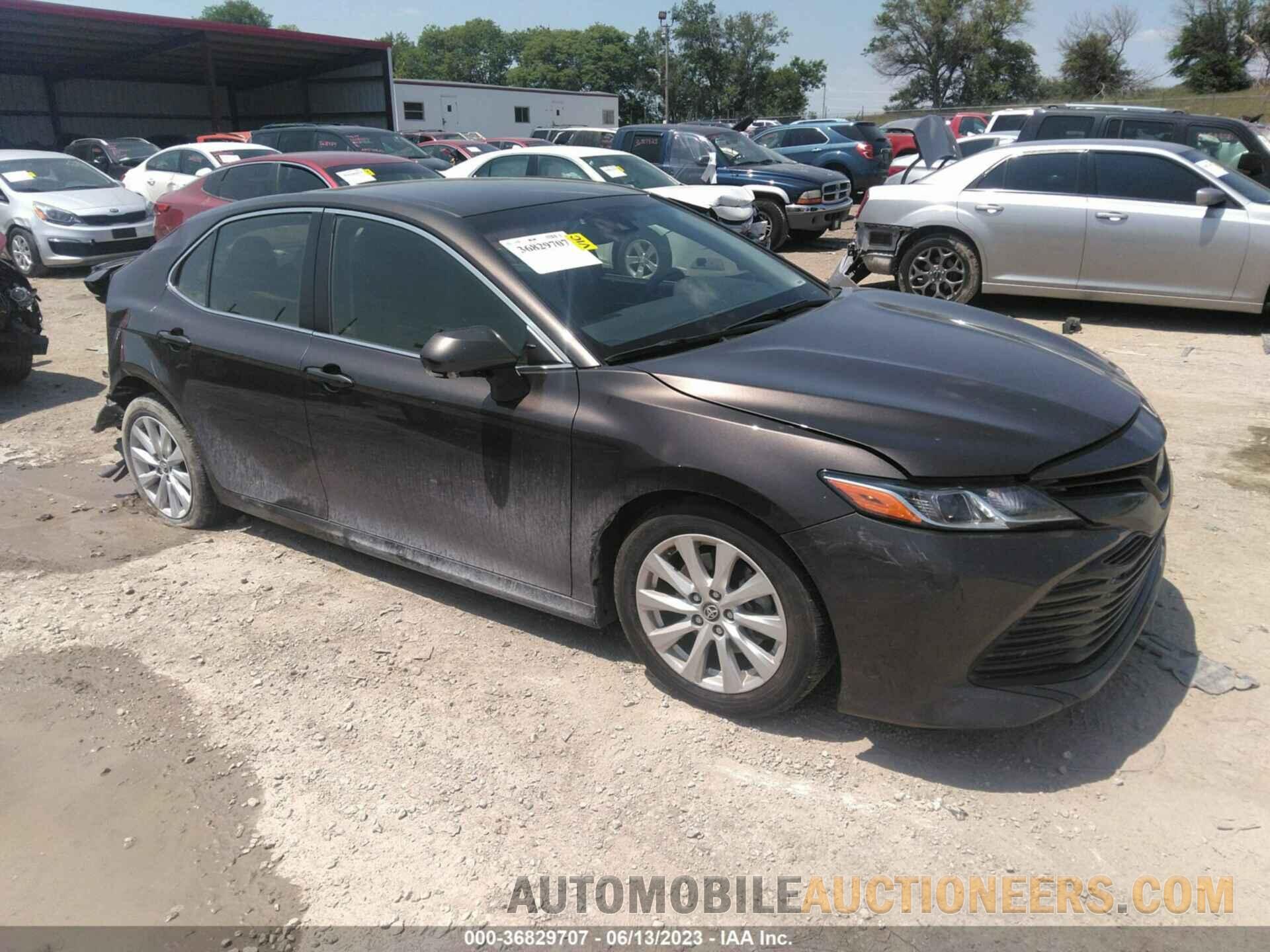 JTNB11HKXJ3031589 TOYOTA CAMRY 2018