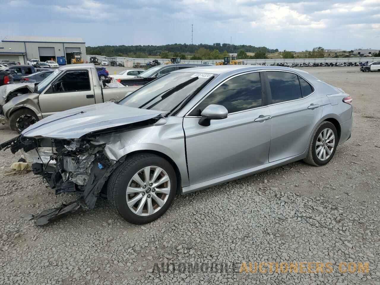 JTNB11HKXJ3033763 TOYOTA CAMRY 2018