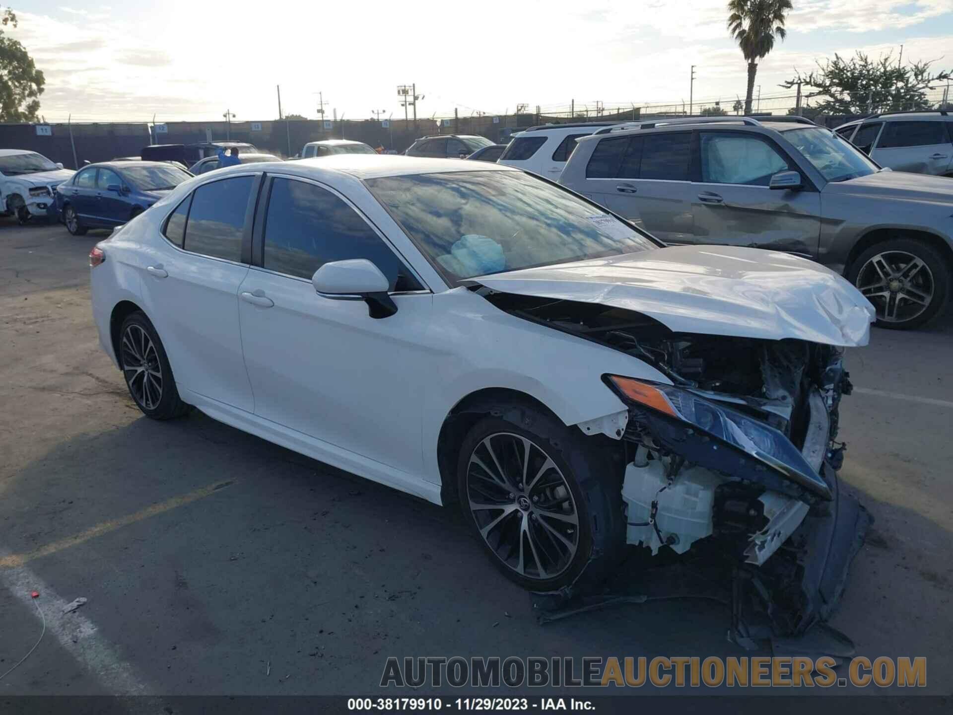 JTNB11HKXJ3035884 TOYOTA CAMRY 2018