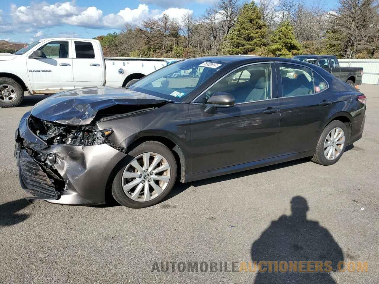 JTNB11HKXJ3039529 TOYOTA CAMRY 2018