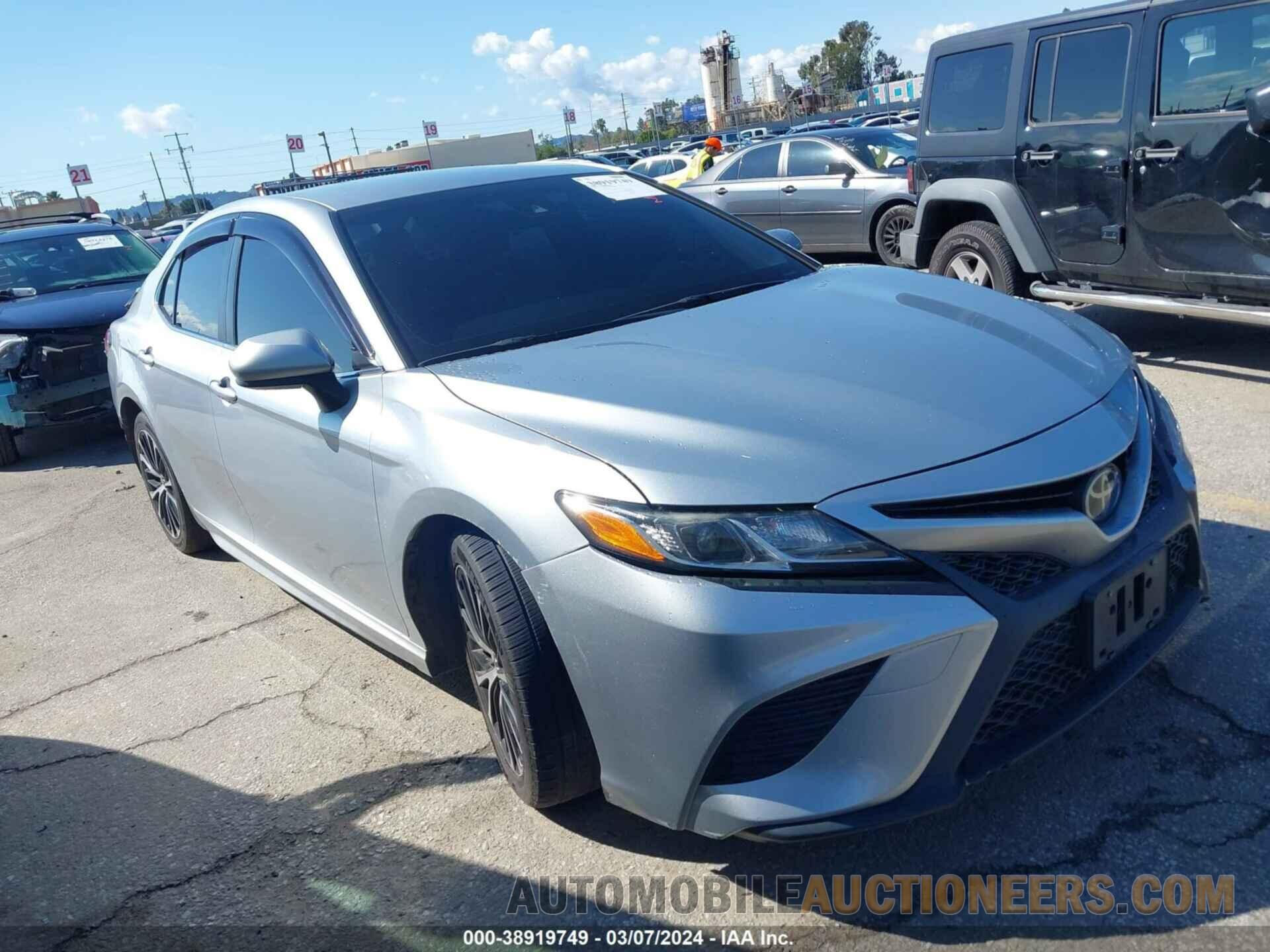 JTNB11HKXJ3044536 TOYOTA CAMRY 2018