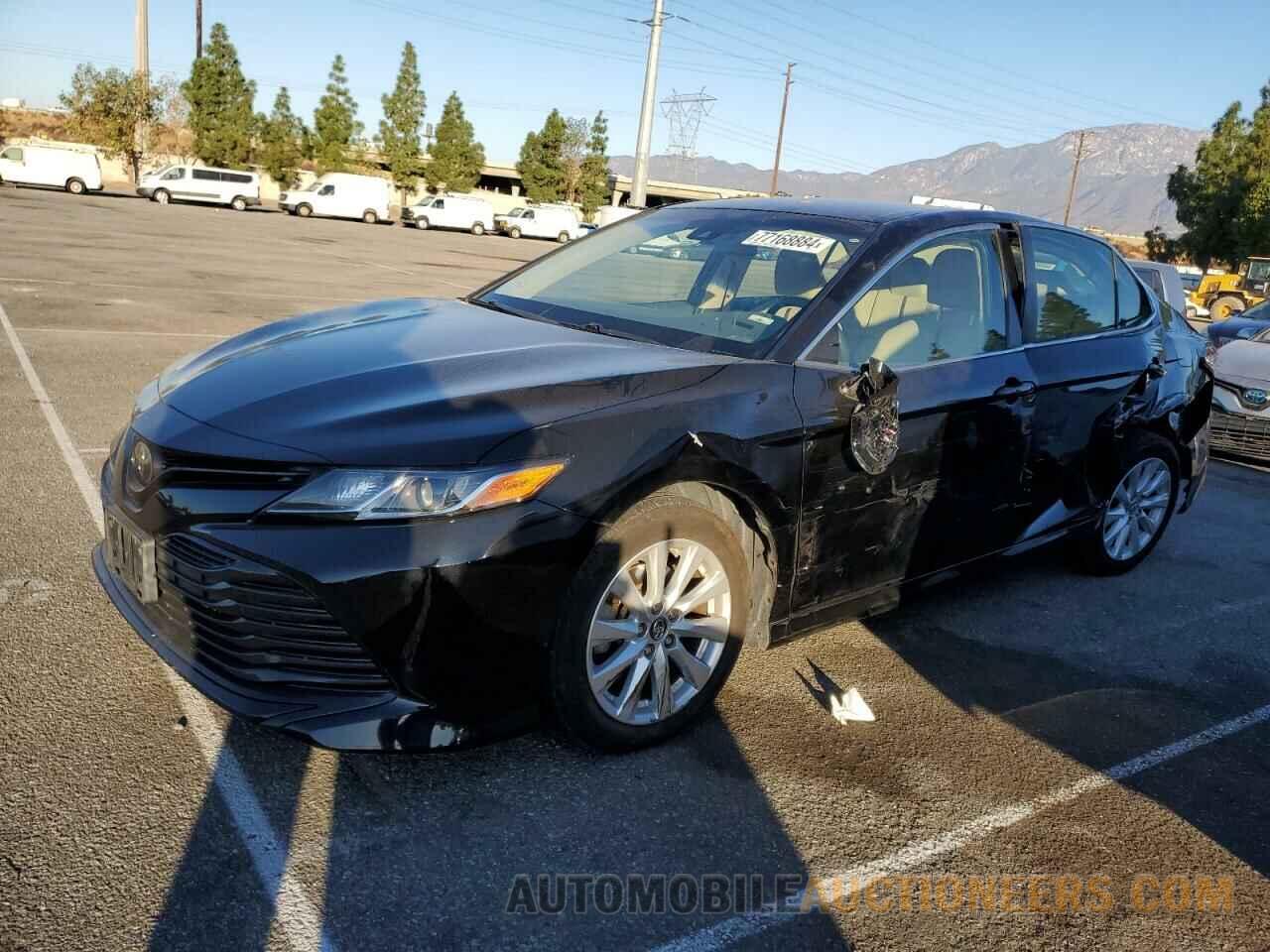 JTNB11HKXJ3073132 TOYOTA CAMRY 2018