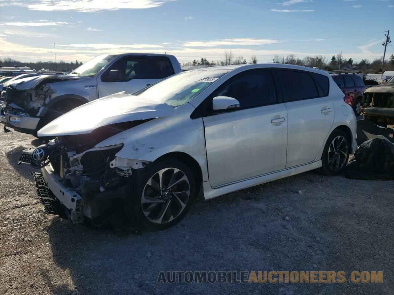 JTNKARJE1JJ565563 TOYOTA COROLLA 2018