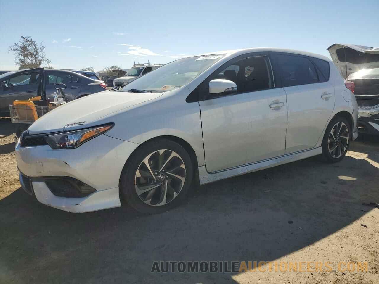 JTNKARJE3JJ565936 TOYOTA COROLLA 2018