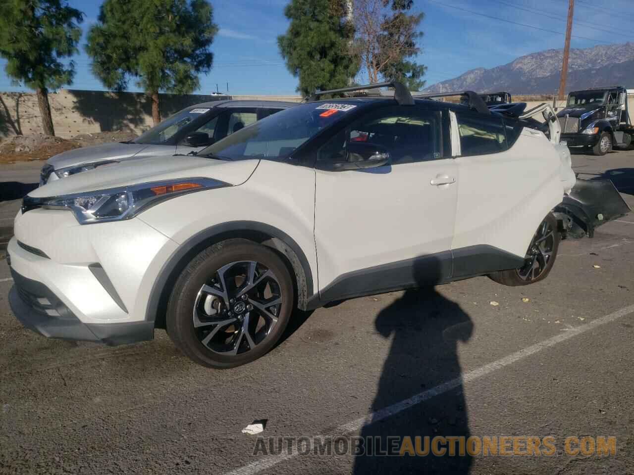 JTNKHMBX0K1031731 TOYOTA C-HR 2019