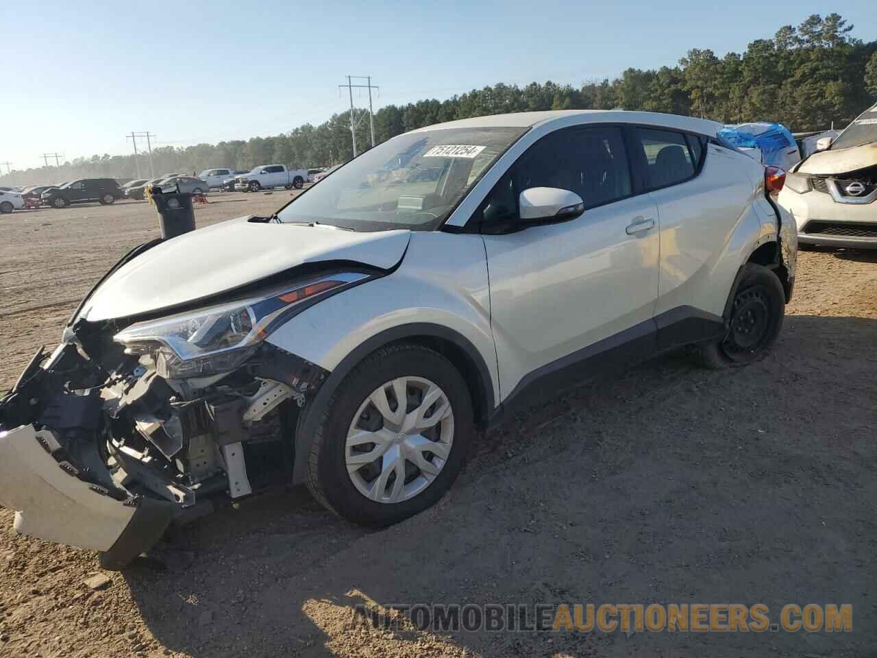 JTNKHMBX3K1035823 TOYOTA C-HR 2019