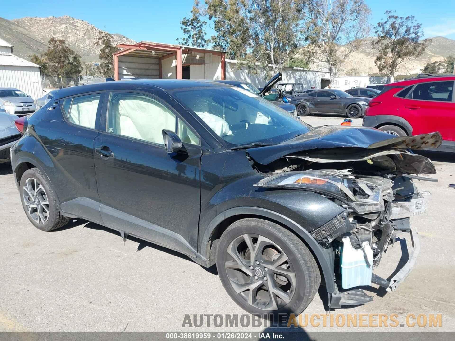 JTNKHMBX3K1037569 TOYOTA C-HR 2019