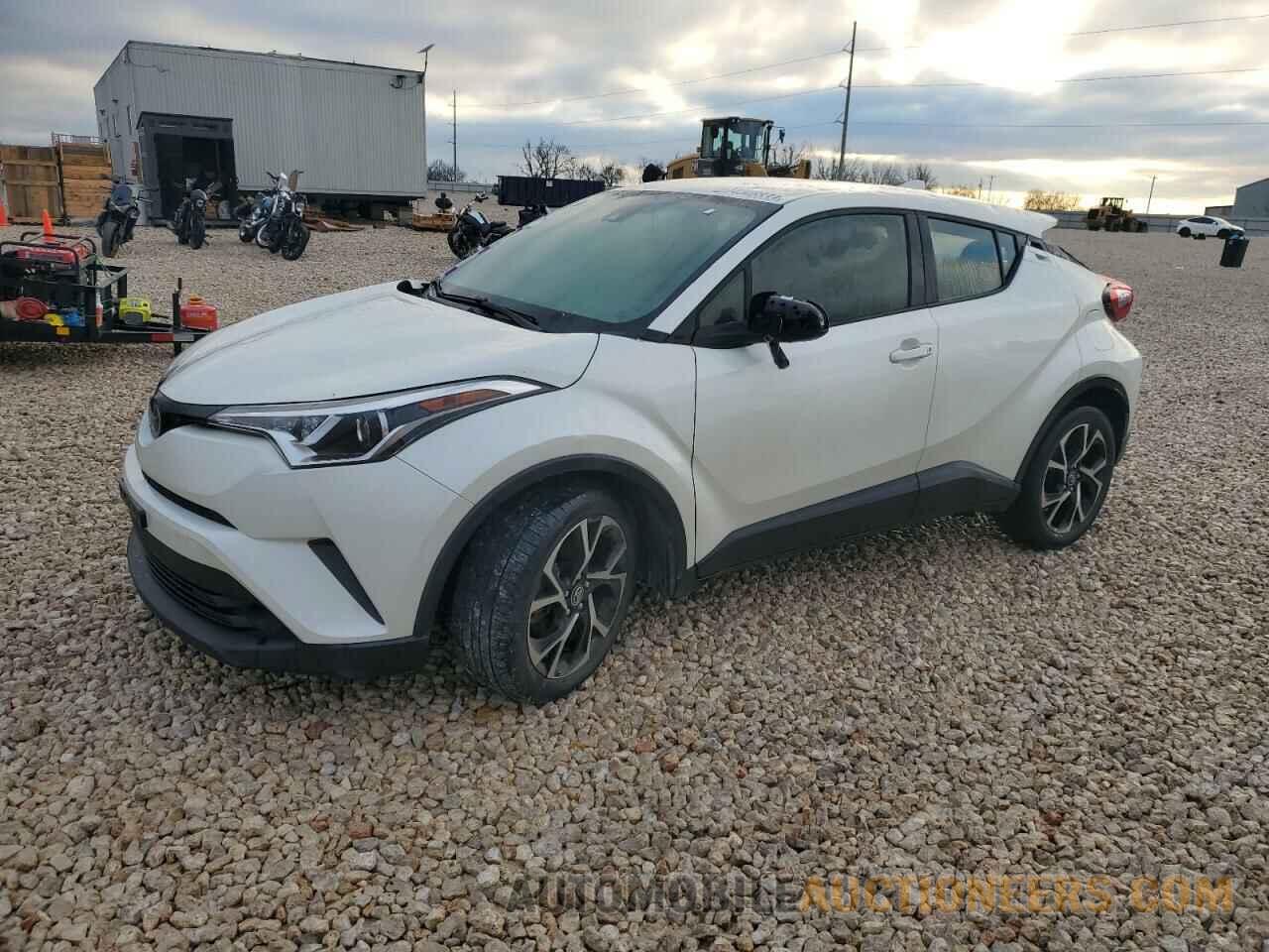 JTNKHMBX7K1058117 TOYOTA C-HR 2019