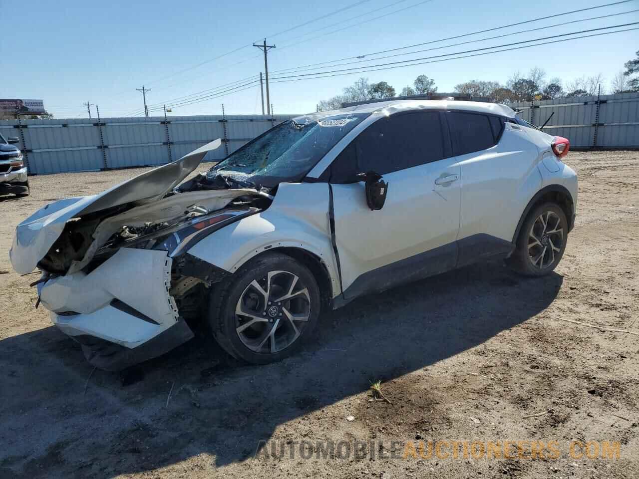 JTNKHMBX8J1007868 TOYOTA C-HR 2018