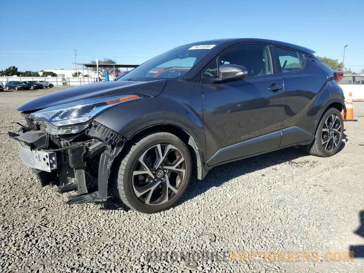 JTNKHMBX8L1082220 TOYOTA C-HR 2020