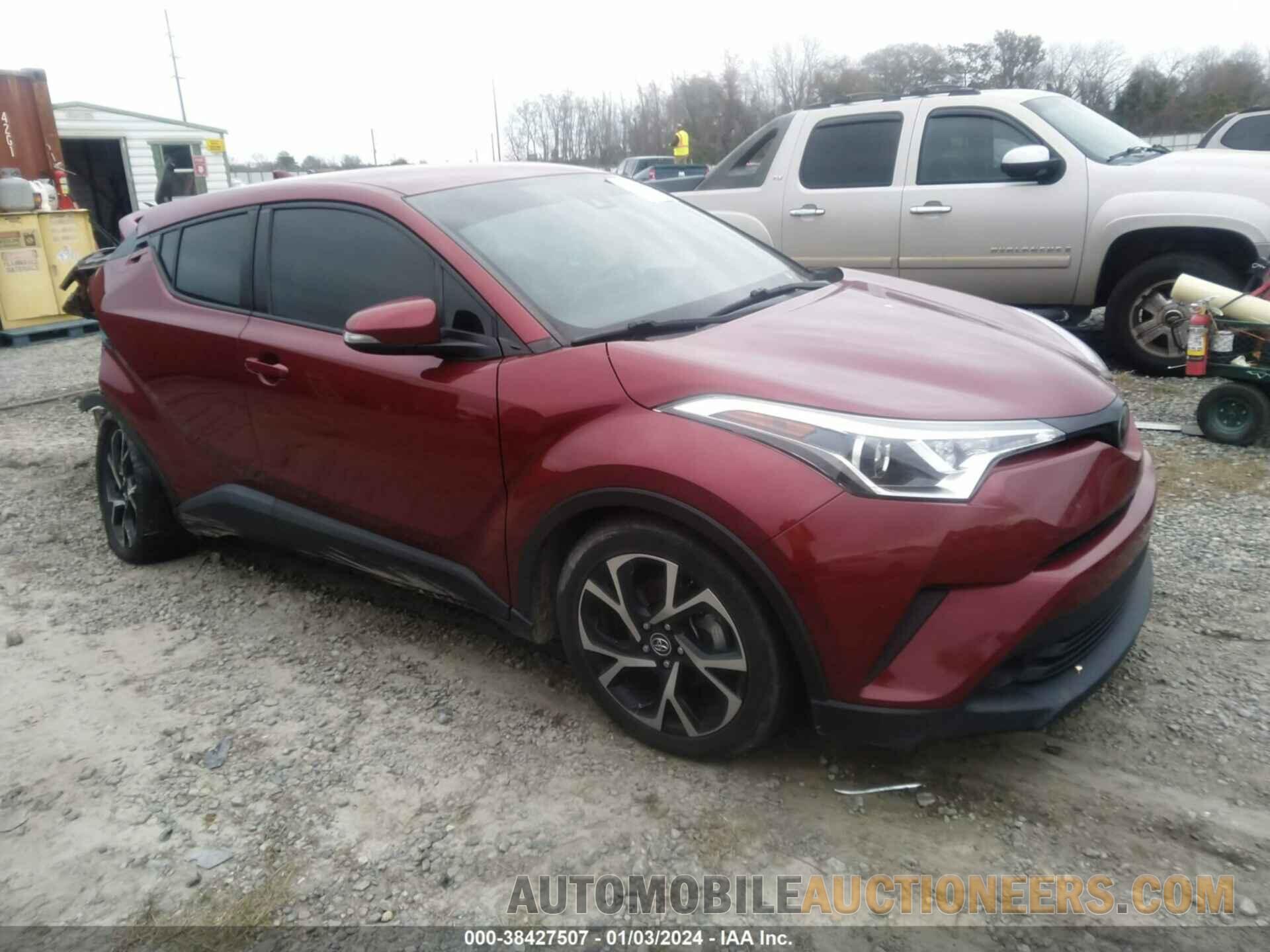 JTNKHMBX9J1007961 TOYOTA C-HR 2018