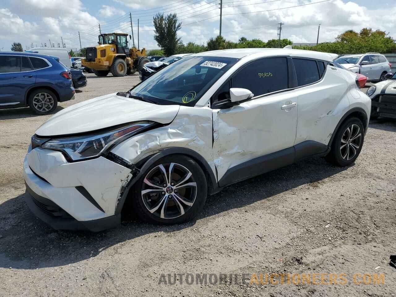 JTNKHMBX9K1062198 TOYOTA C-HR 2019