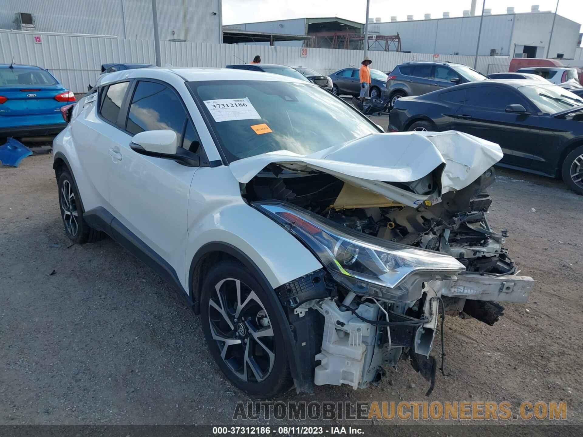 JTNKHMBXXJ1001697 TOYOTA C-HR 2018