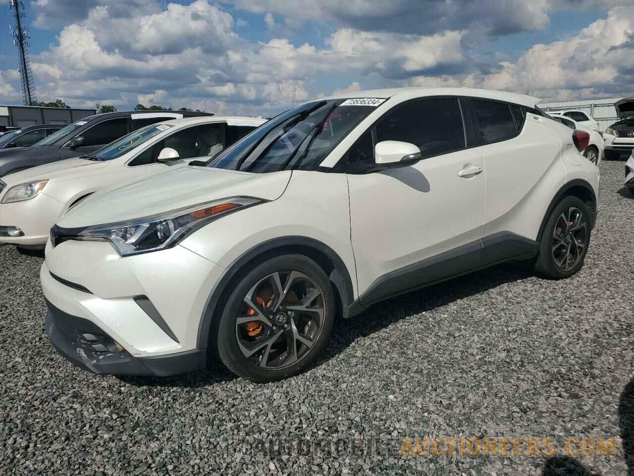 JTNKHMBXXJ1002137 TOYOTA C-HR 2018