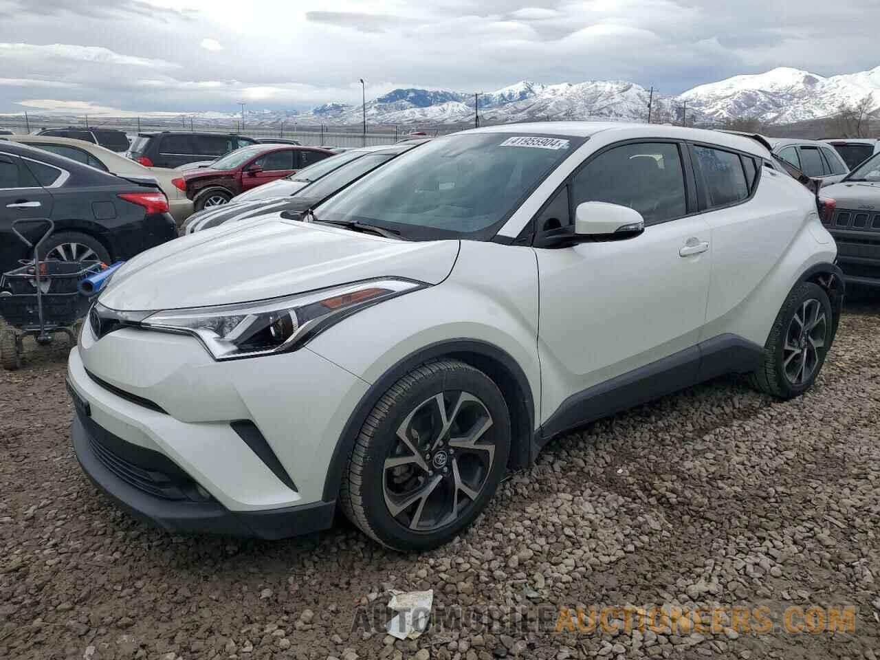 JTNKHMBXXJ1011680 TOYOTA C-HR 2018