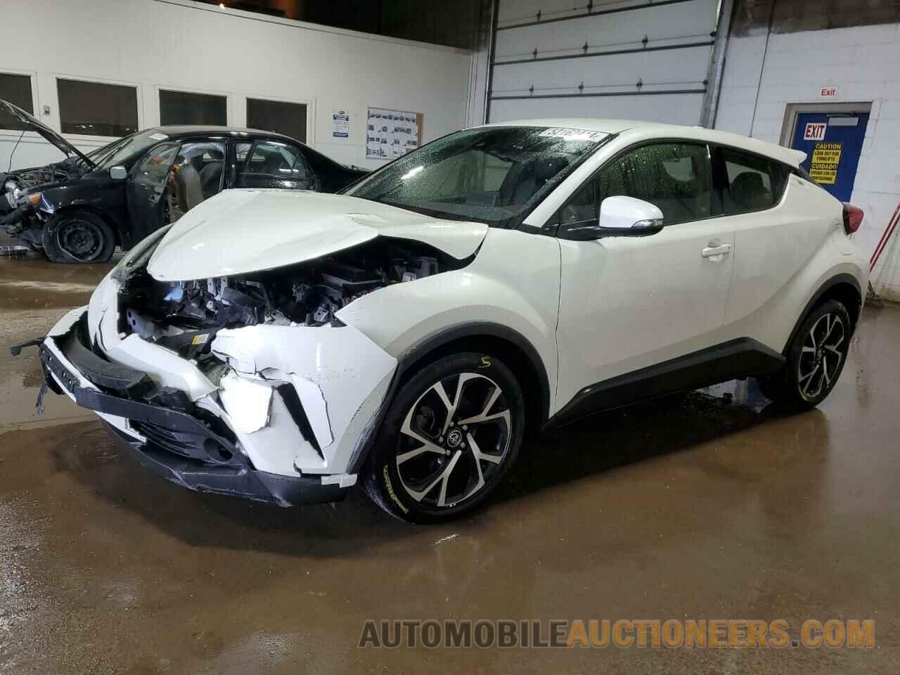 JTNKHMBXXK1012992 TOYOTA C-HR 2019