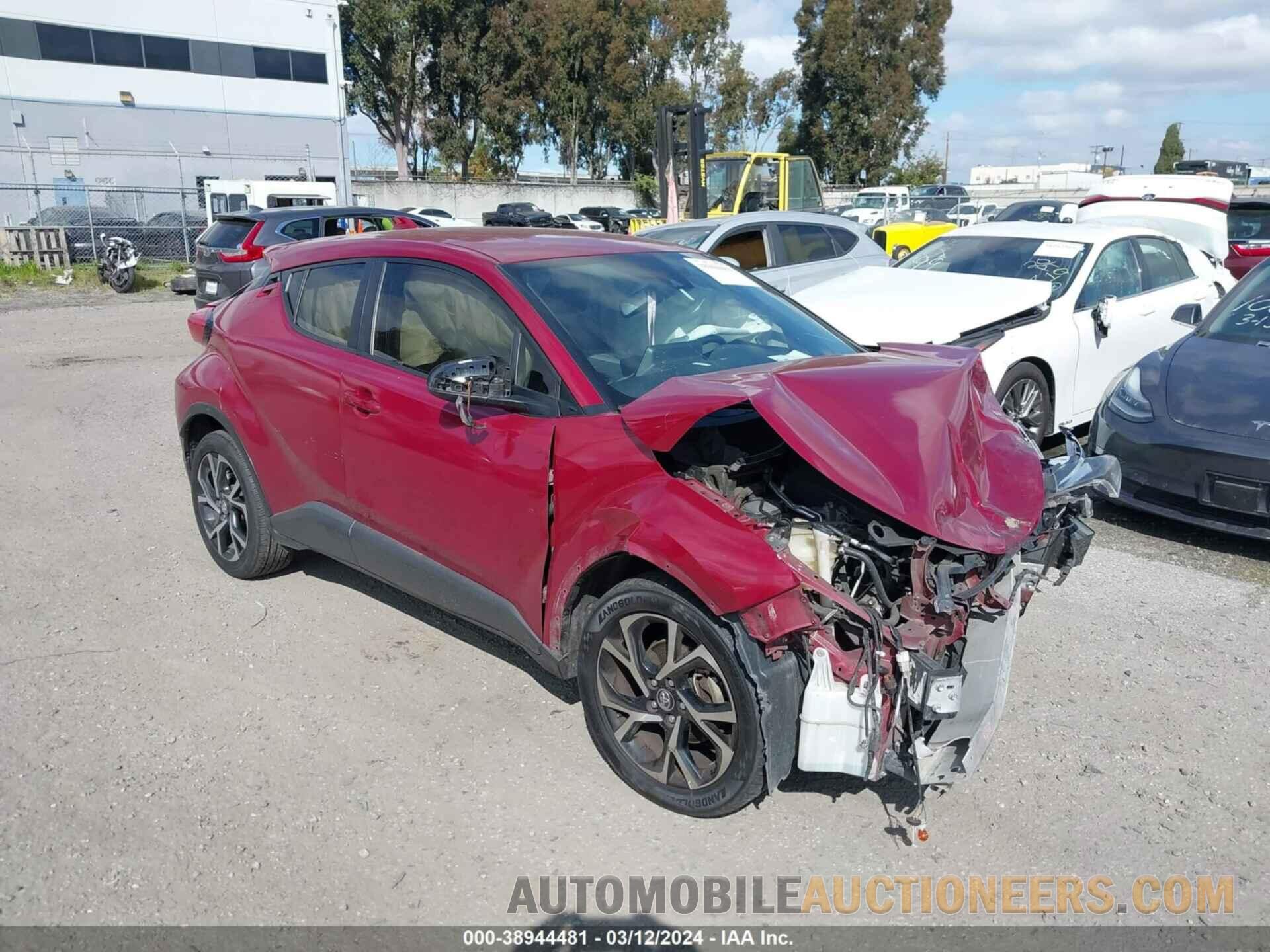 JTNKHMBXXK1018047 TOYOTA C-HR 2019