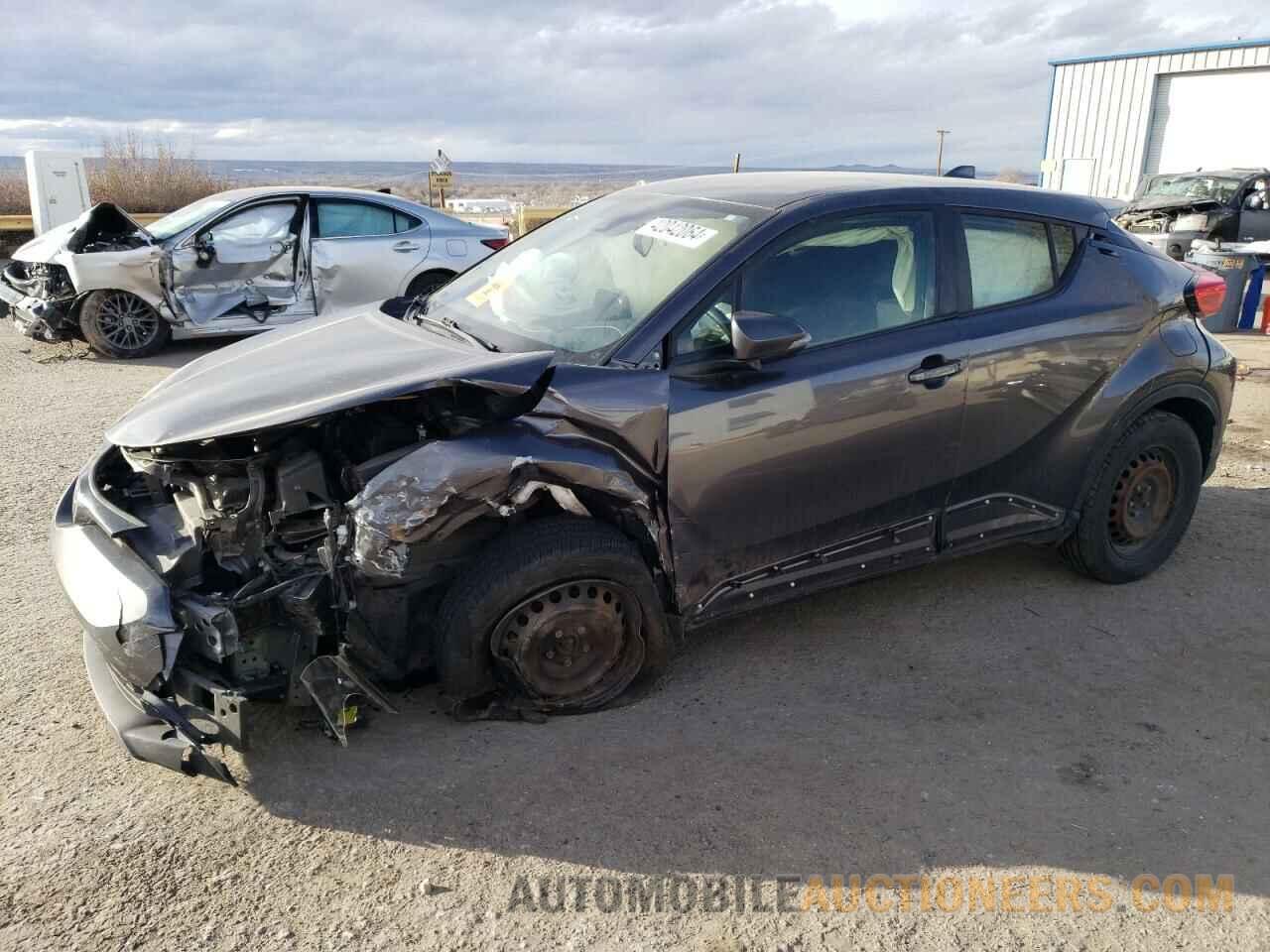 JTNKHMBXXK1044390 TOYOTA C-HR 2019