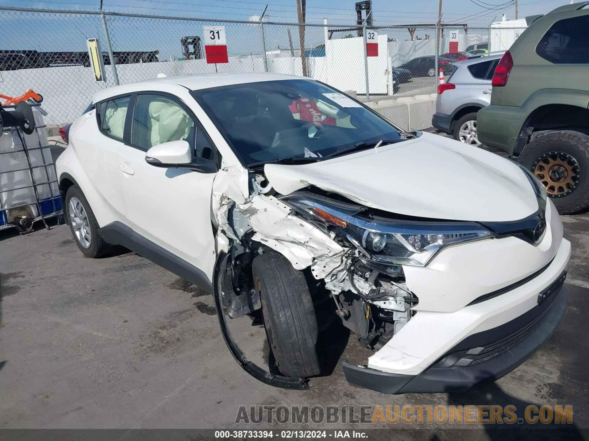 JTNKHMBXXK1051923 TOYOTA C-HR 2019