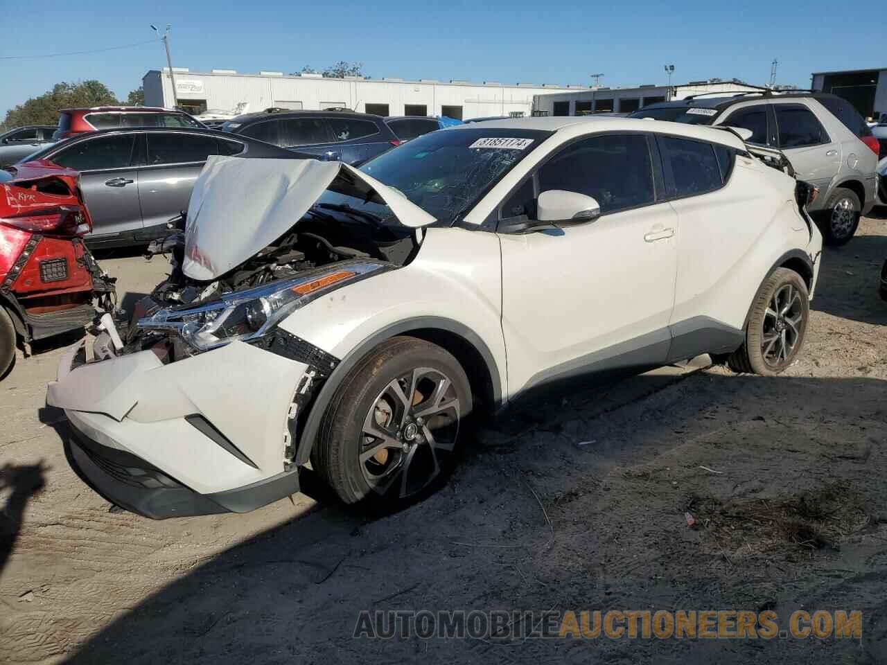 JTNKHMBXXK1056524 TOYOTA C-HR 2019