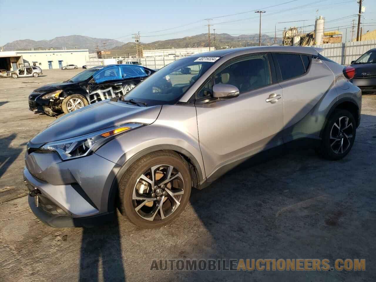 JTNKHMBXXK1057205 TOYOTA C-HR 2019