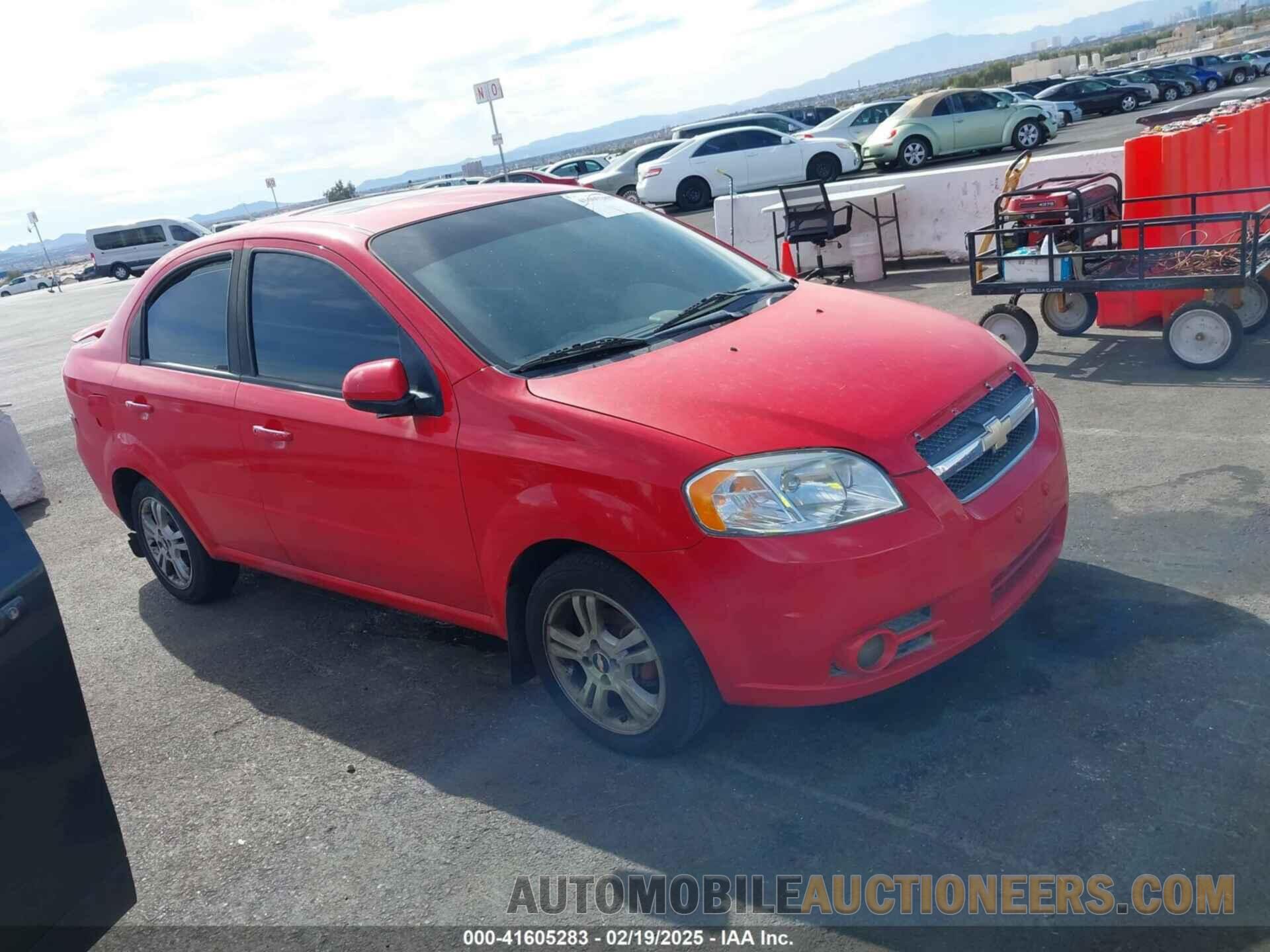 KL1TG5DE2BB134437 CHEVROLET AVEO 2011