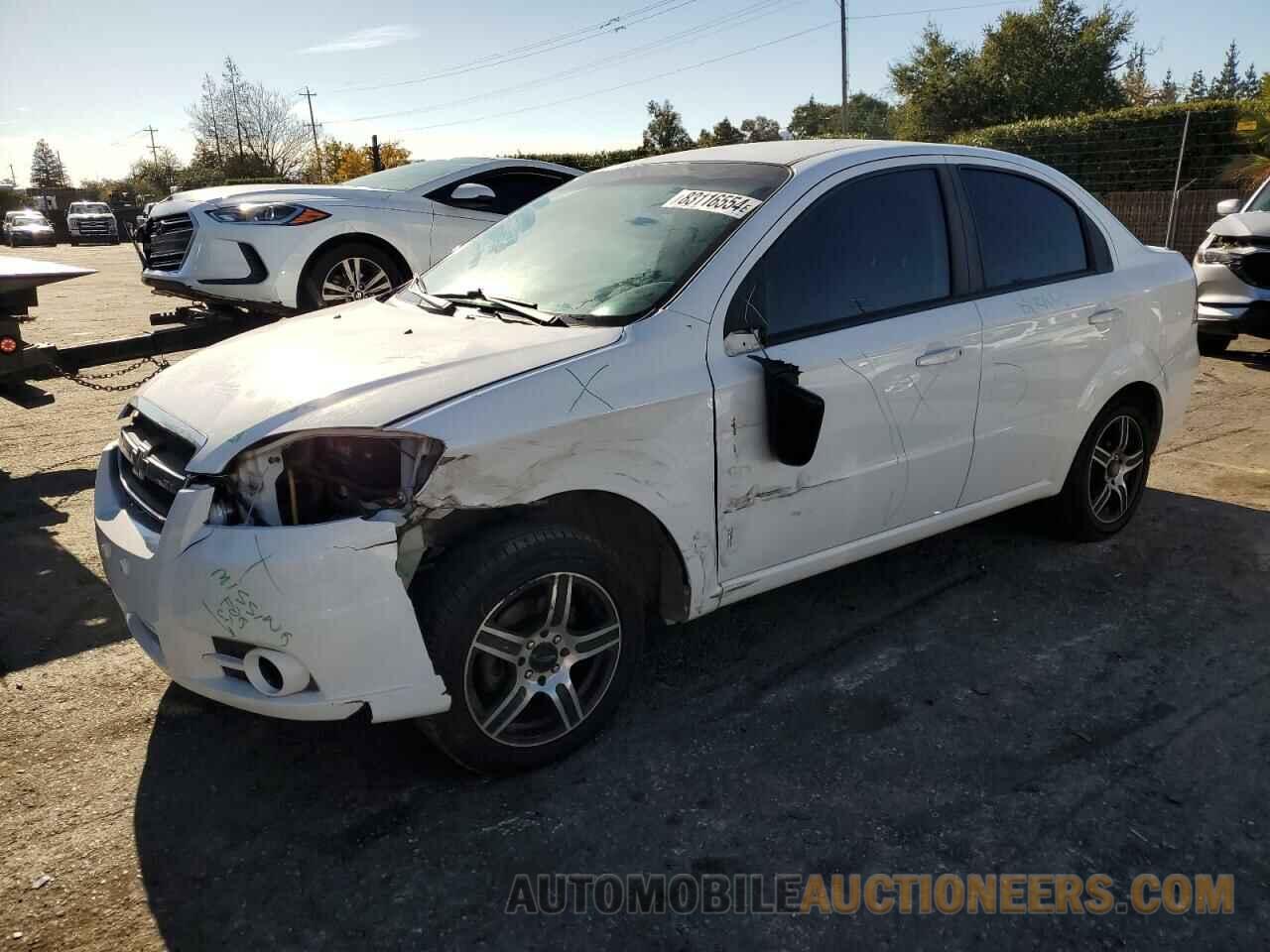 KL1TG5DE2BB175084 CHEVROLET AVEO 2011