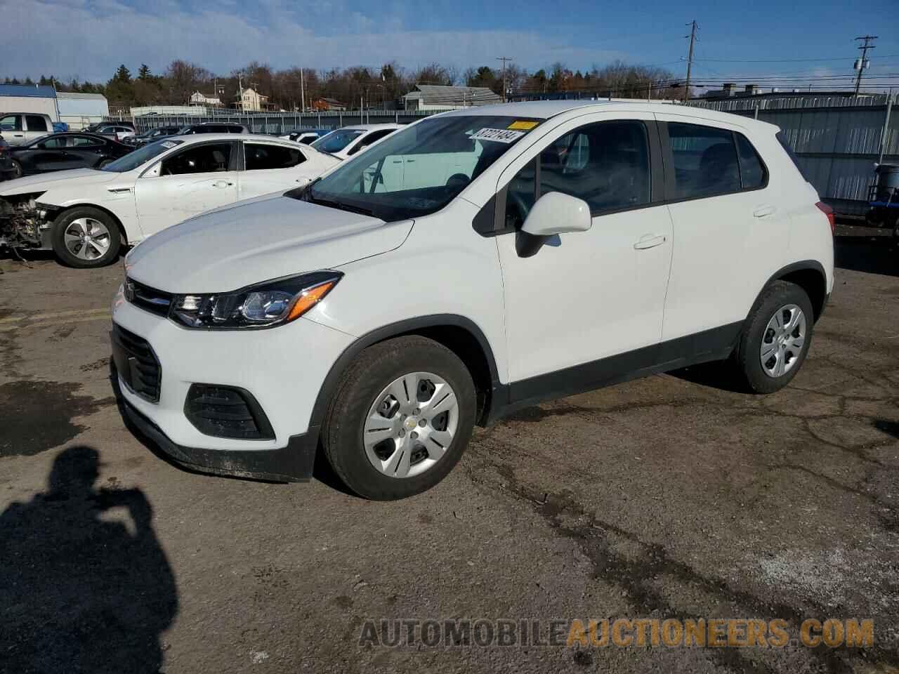 KL7CJKSB1HB089045 CHEVROLET TRAX 2017